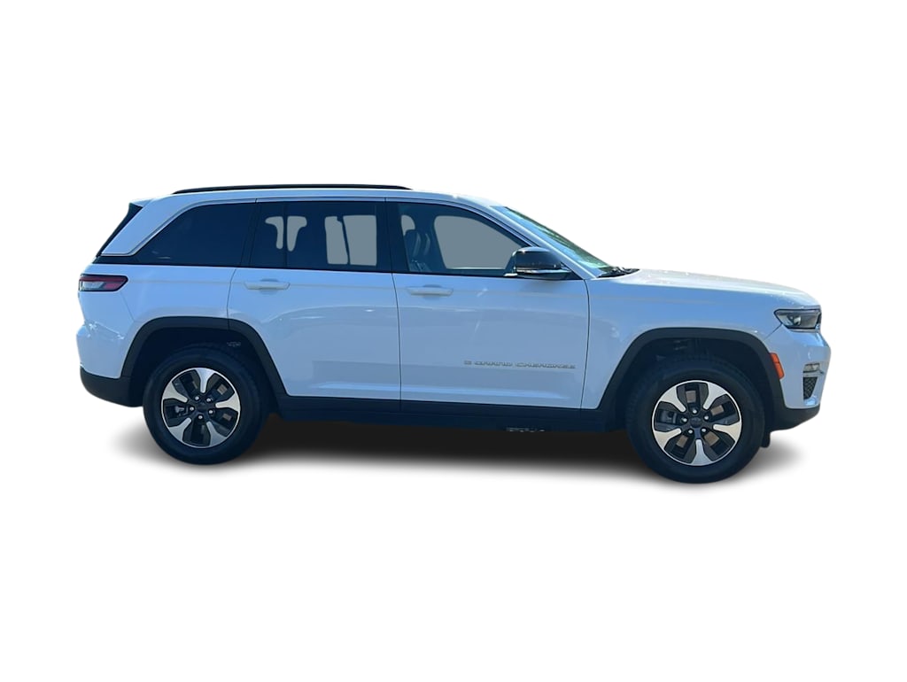 Thumbnail: 2024 Jeep Grand Cherokee - 19