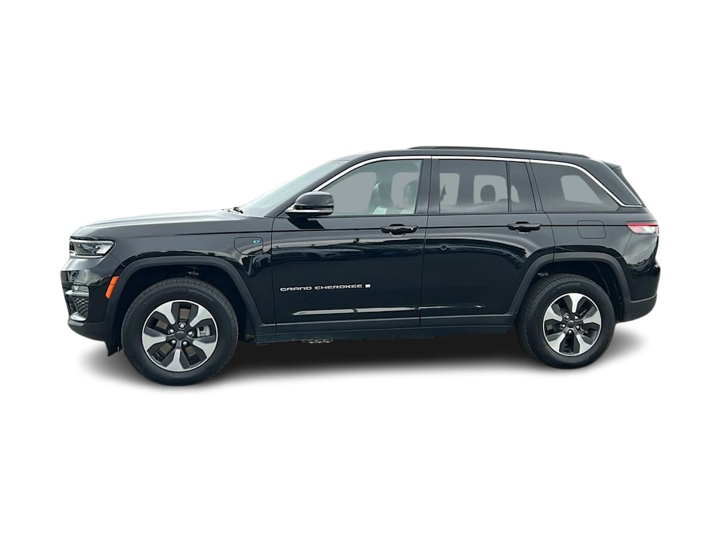 Thumbnail: 2024 Jeep Grand Cherokee - 3