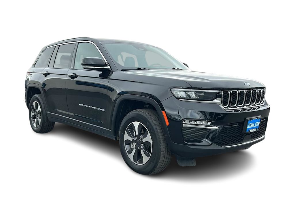 Thumbnail: 2024 Jeep Grand Cherokee - 17