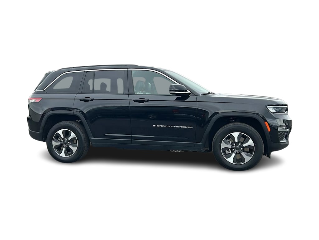 Thumbnail: 2024 Jeep Grand Cherokee - 18