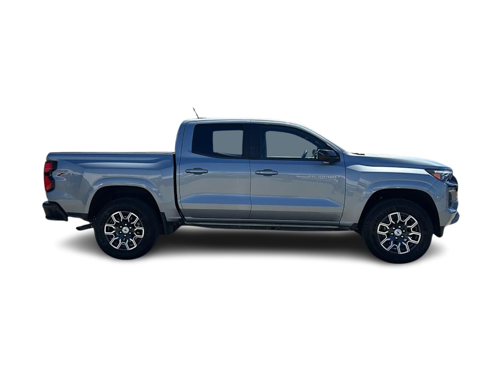 Thumbnail: 2024 Chevrolet Colorado - 21