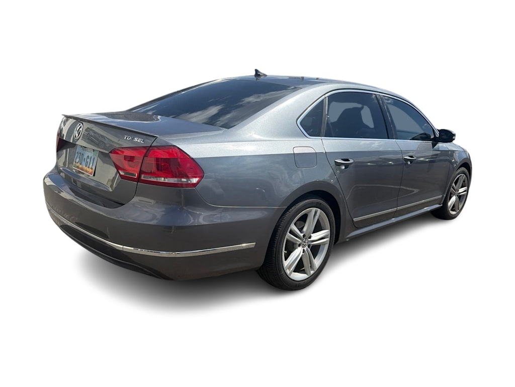 Thumbnail: 2014 Volkswagen Passat - 14