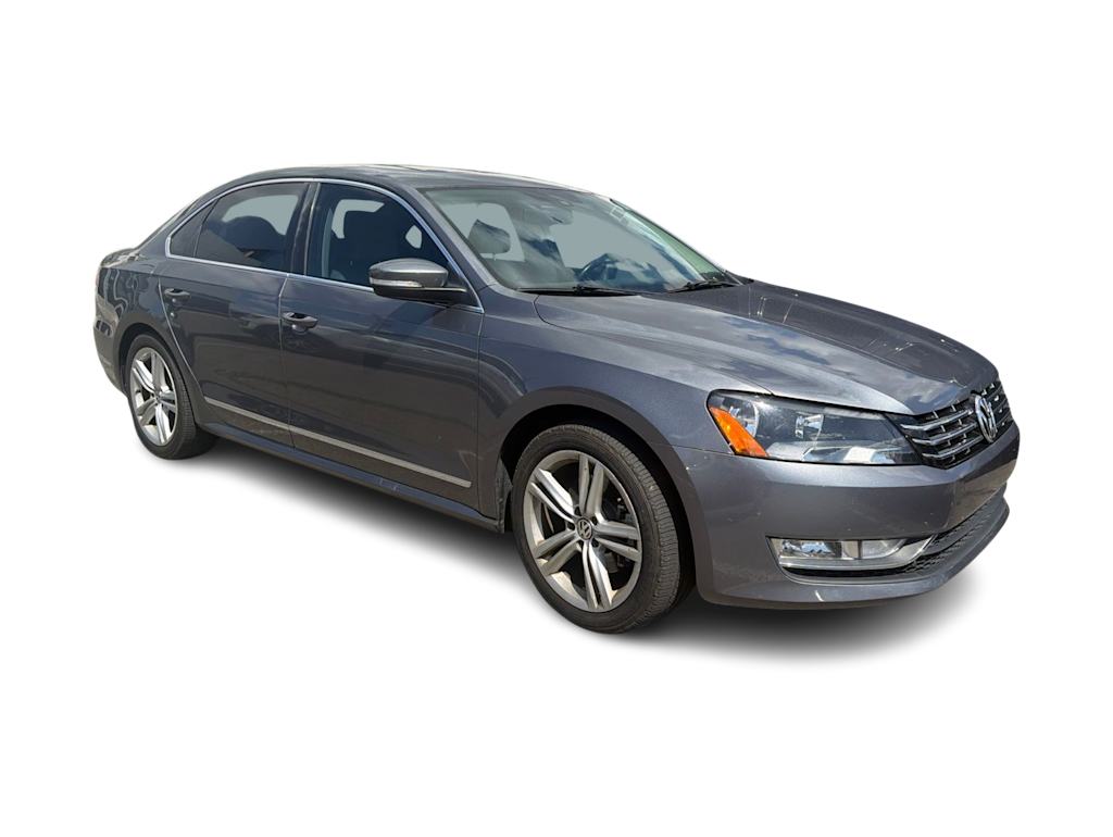 Thumbnail: 2014 Volkswagen Passat - 16