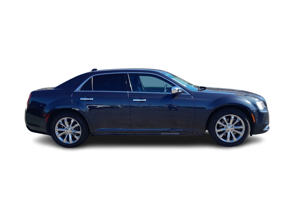 Thumbnail: 2019 Chrysler 300 - 18