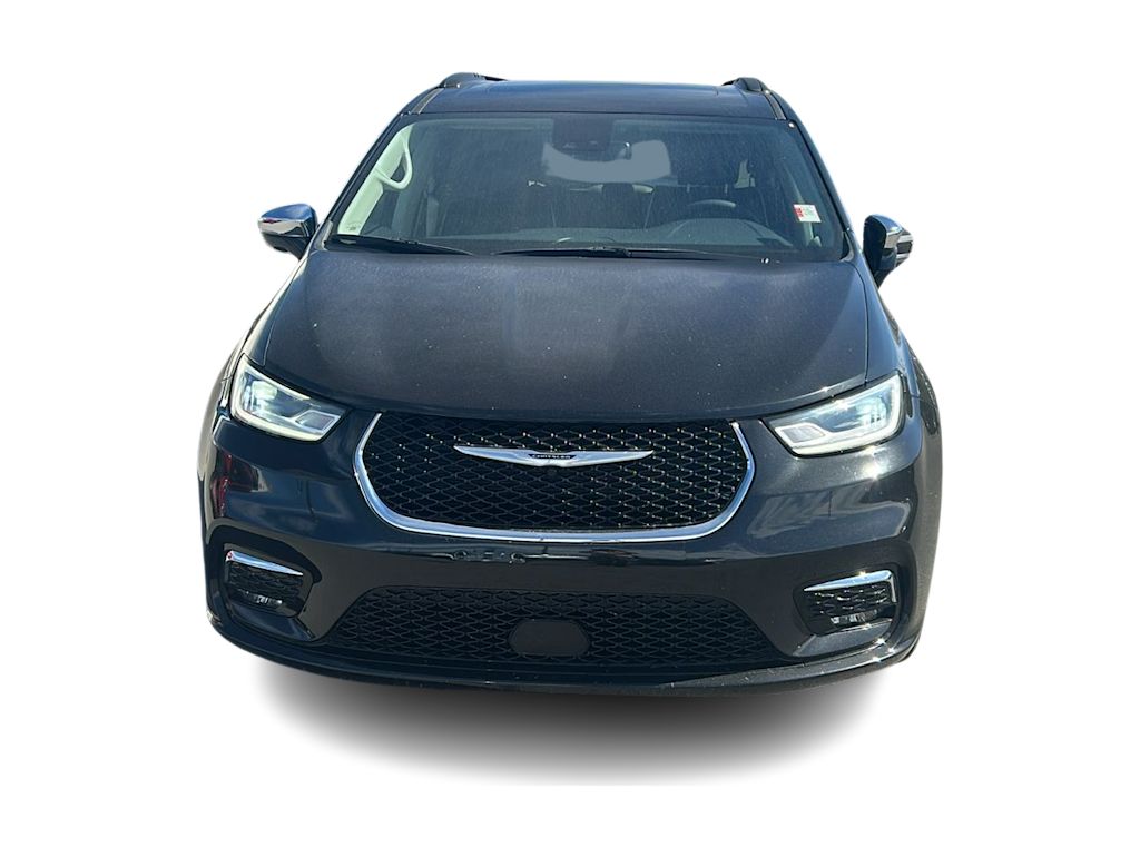 Thumbnail: 2023 Chrysler Pacifica - 5