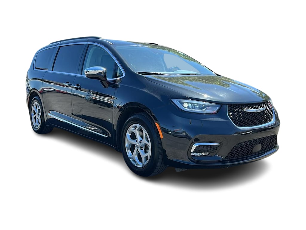 Thumbnail: 2023 Chrysler Pacifica - 19