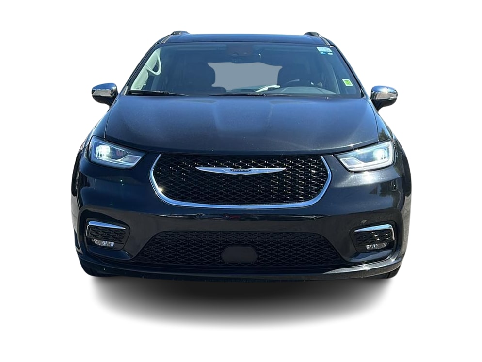 Thumbnail: 2023 Chrysler Pacifica - 6