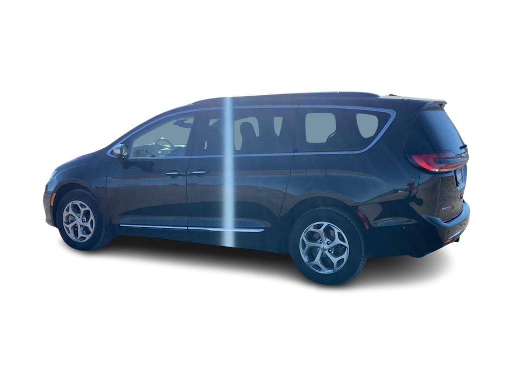 Thumbnail: 2023 Chrysler Pacifica - 11
