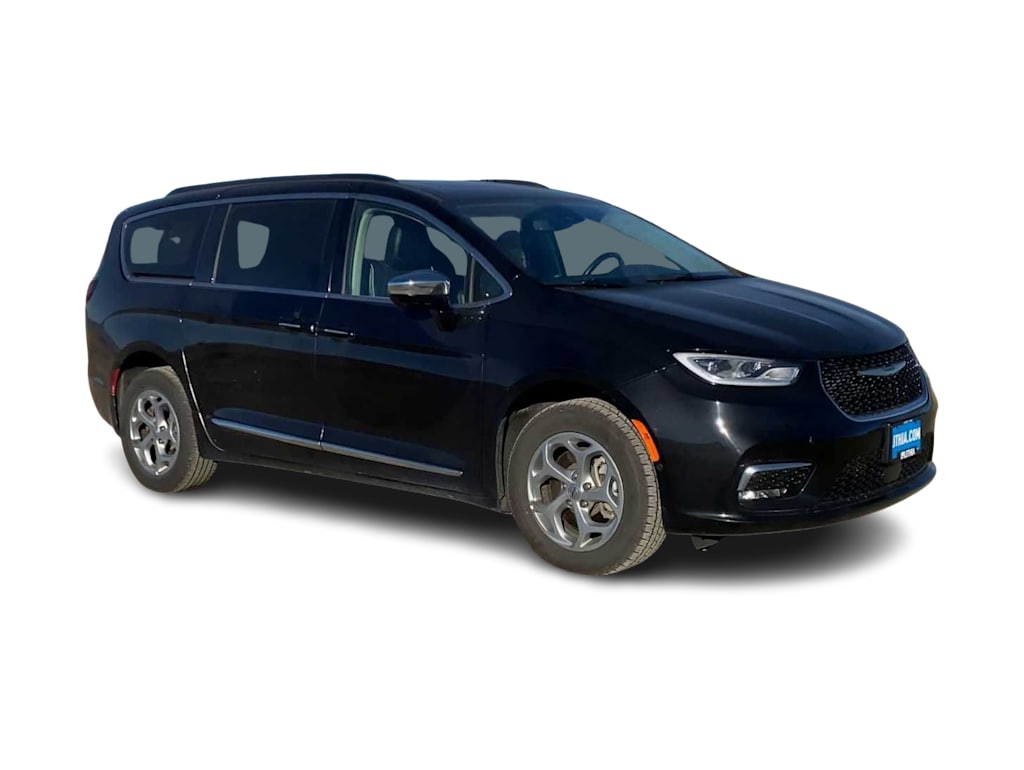 Thumbnail: 2023 Chrysler Pacifica - 10