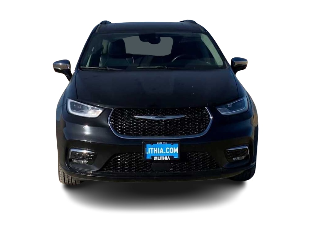 Thumbnail: 2023 Chrysler Pacifica - 4