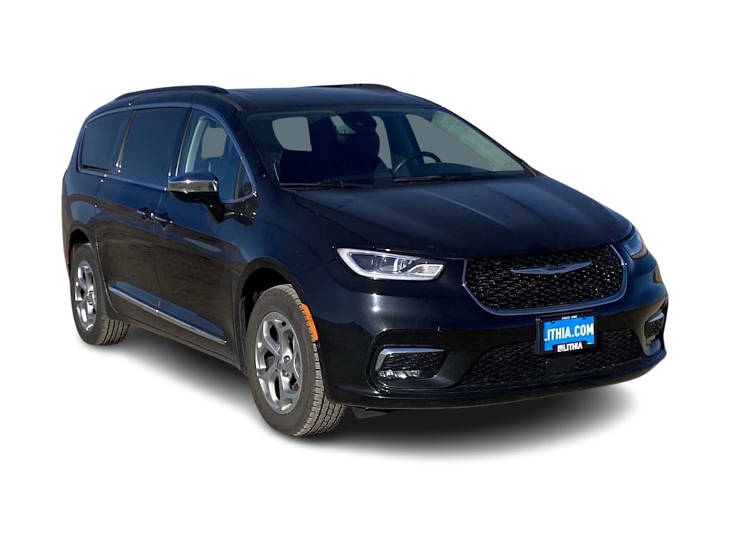 Thumbnail: 2023 Chrysler Pacifica - 18