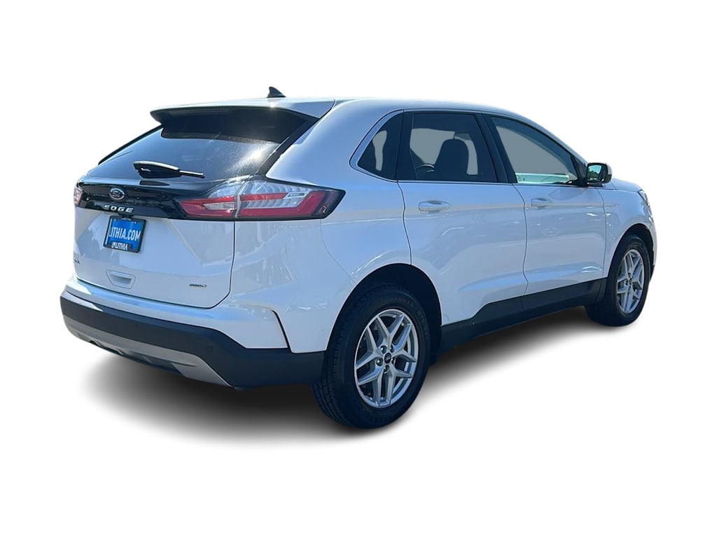 Thumbnail: 2021 Ford Edge - 21