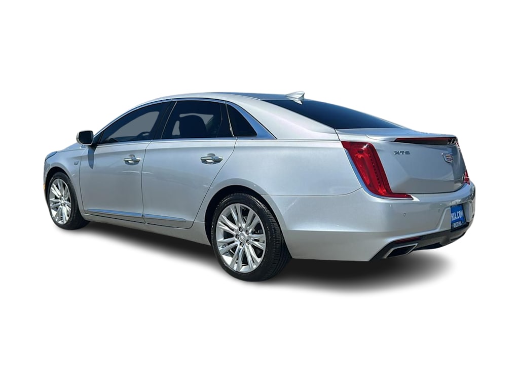 Thumbnail: 2018 Cadillac XTS - 4
