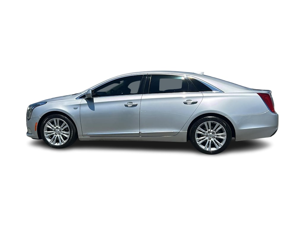 Thumbnail: 2018 Cadillac XTS - 3