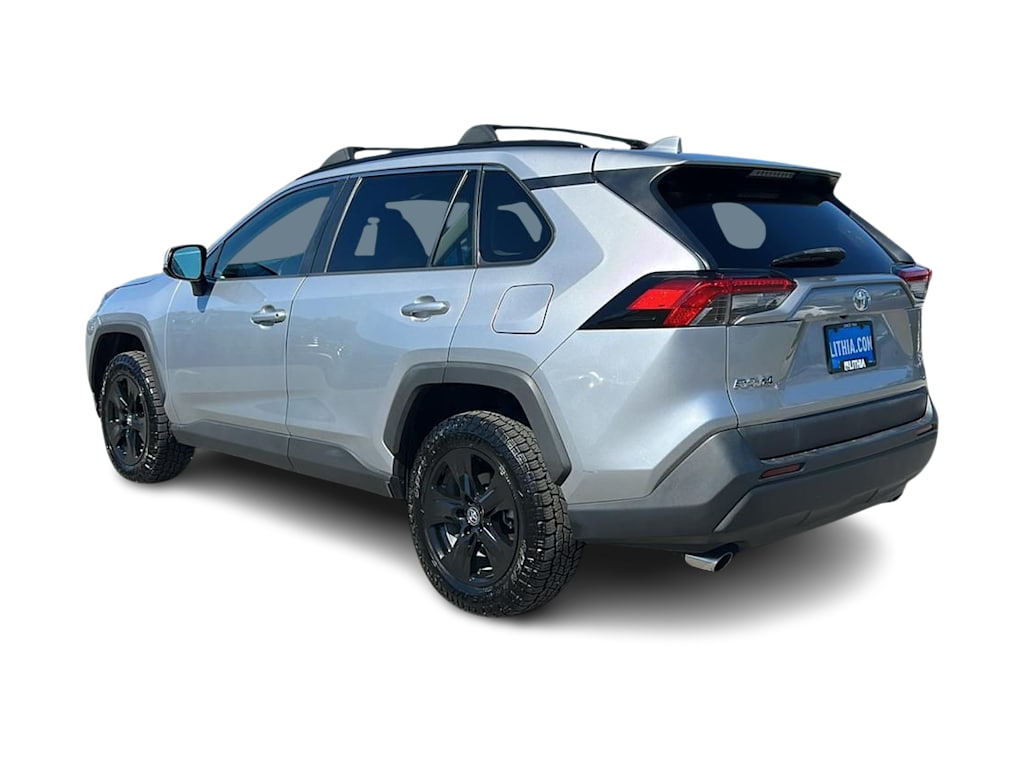 Thumbnail: 2021 Toyota RAV4 - 4