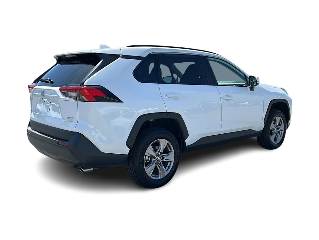 Thumbnail: 2024 Toyota RAV4 - 21