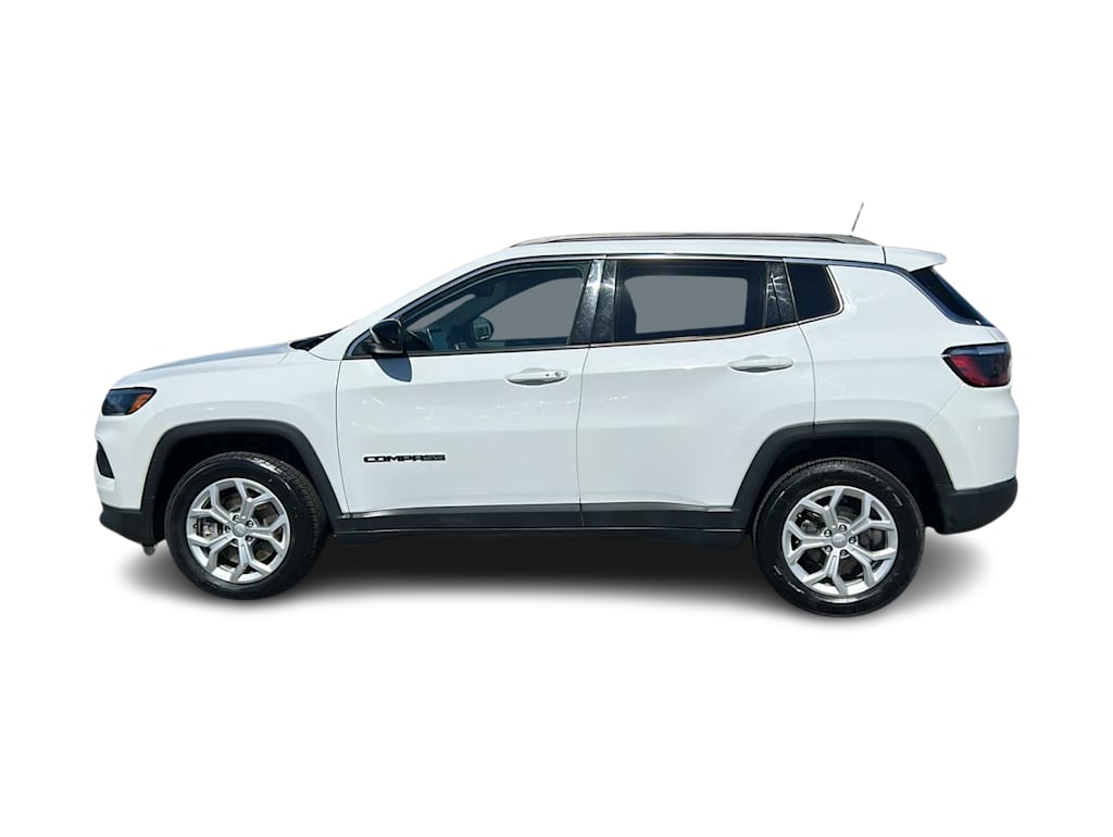 Thumbnail: 2024 Jeep Compass - 3