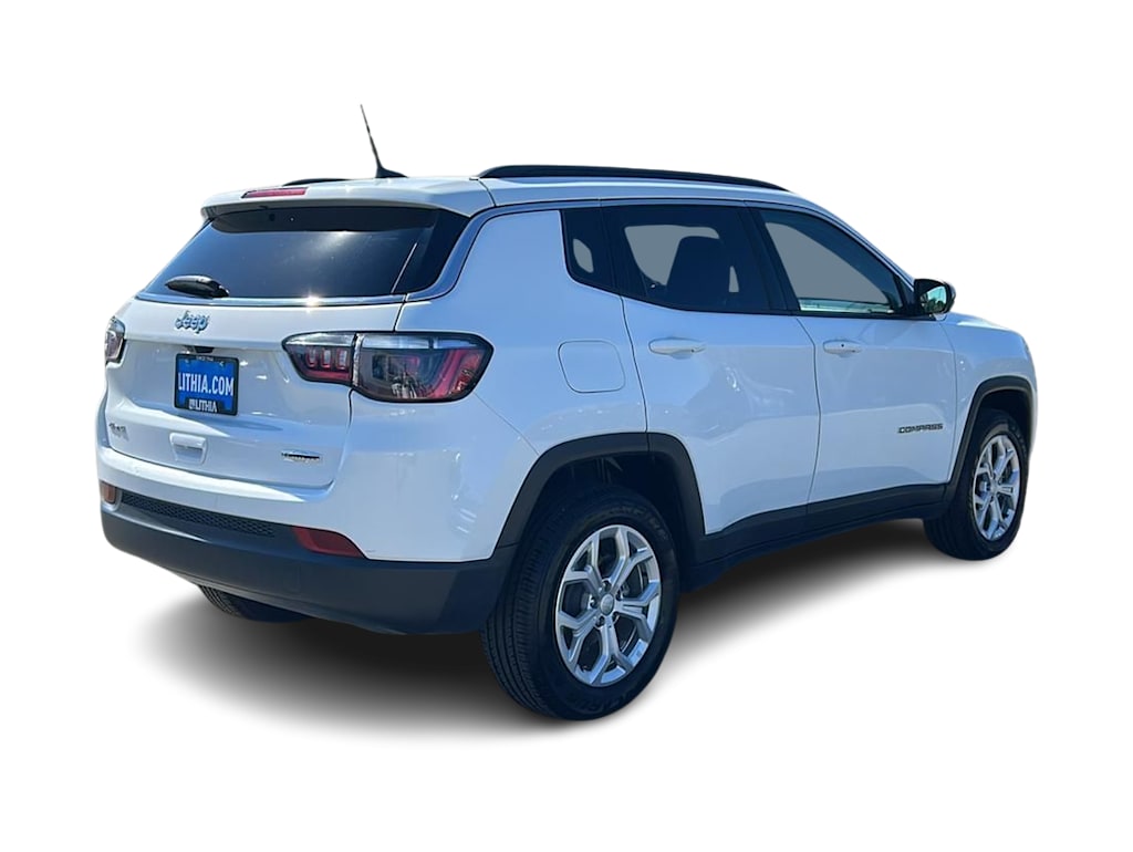 Thumbnail: 2024 Jeep Compass - 21