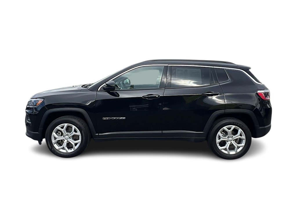 Thumbnail: 2024 Jeep Compass - 3