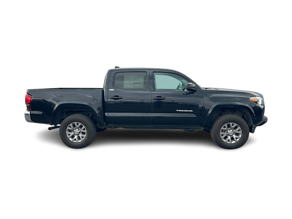 Thumbnail: 2019 Toyota Tacoma - 14