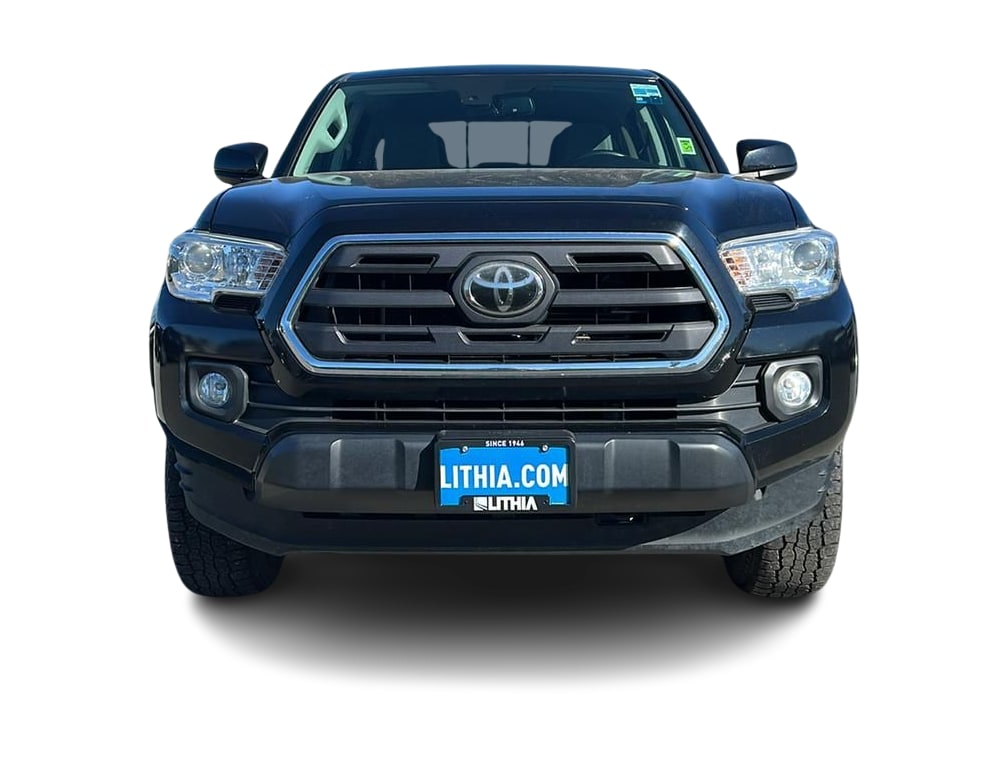 Thumbnail: 2019 Toyota Tacoma - 6