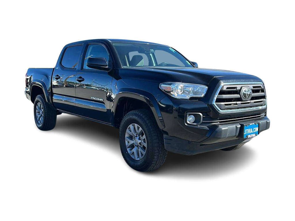 Thumbnail: 2019 Toyota Tacoma - 18