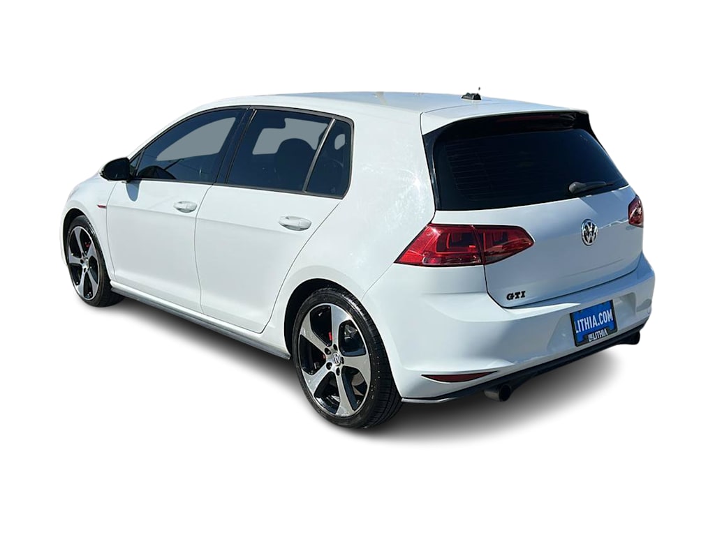 Thumbnail: 2017 Volkswagen Golf - 3