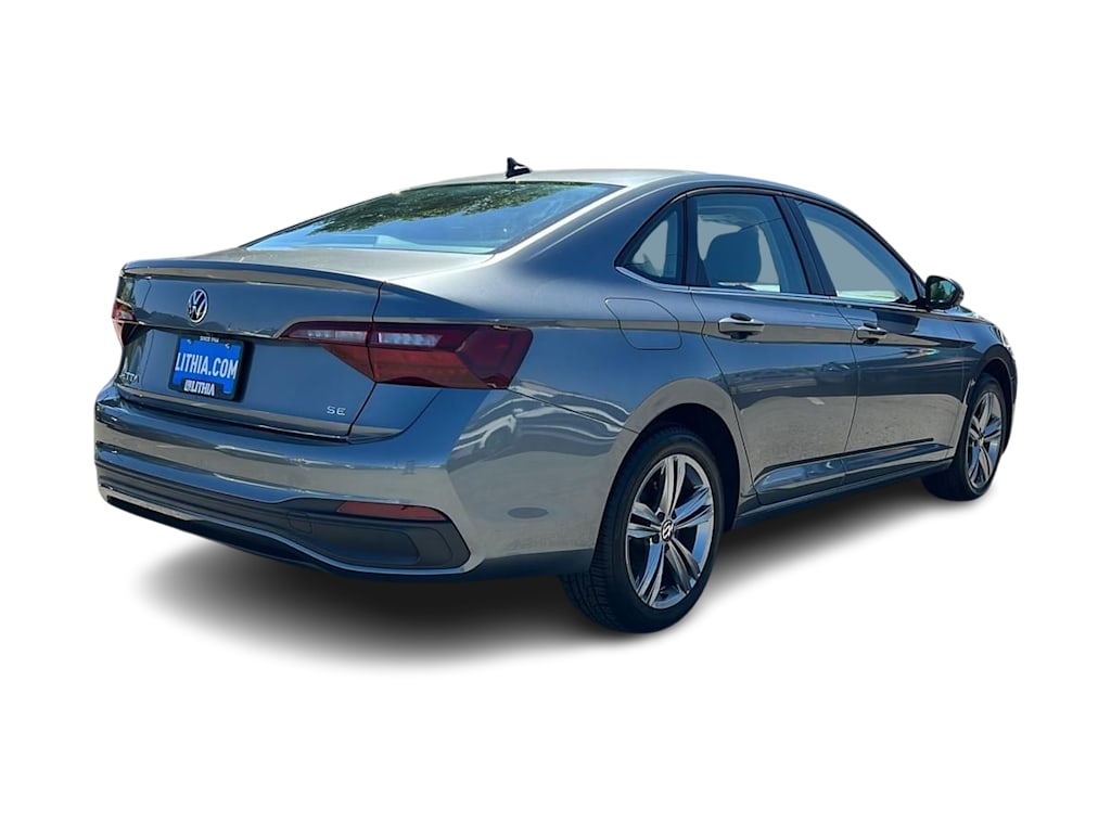 Thumbnail: 2024 Volkswagen Jetta - 22
