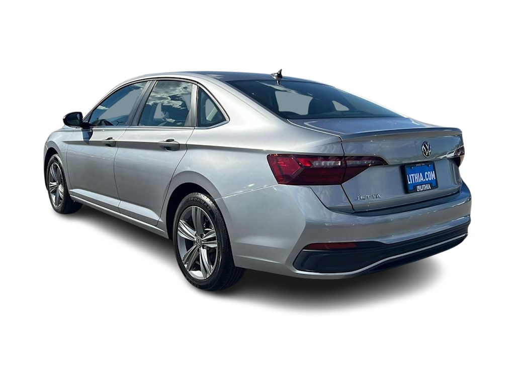 Thumbnail: 2024 Volkswagen Jetta - 4