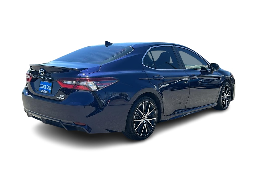 Thumbnail: 2022 Toyota Camry - 22