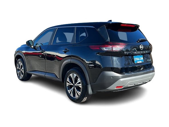 2023 Nissan Rogue SV 4