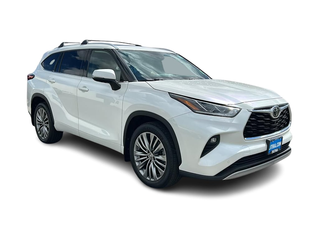 Thumbnail: 2021 Toyota Highlander - 21