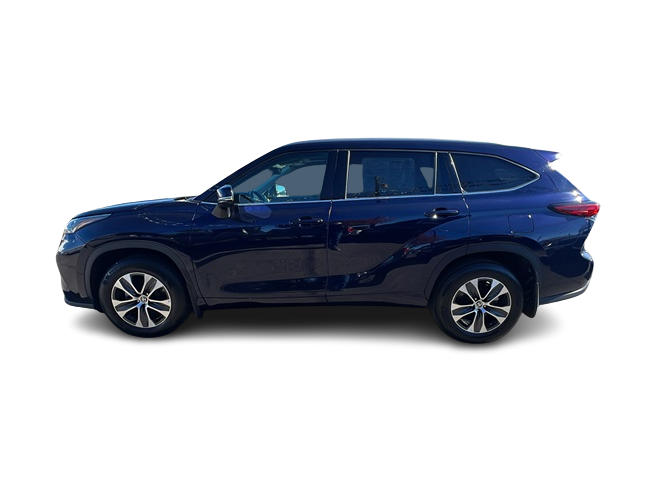 2022 Toyota Highlander XLE 3