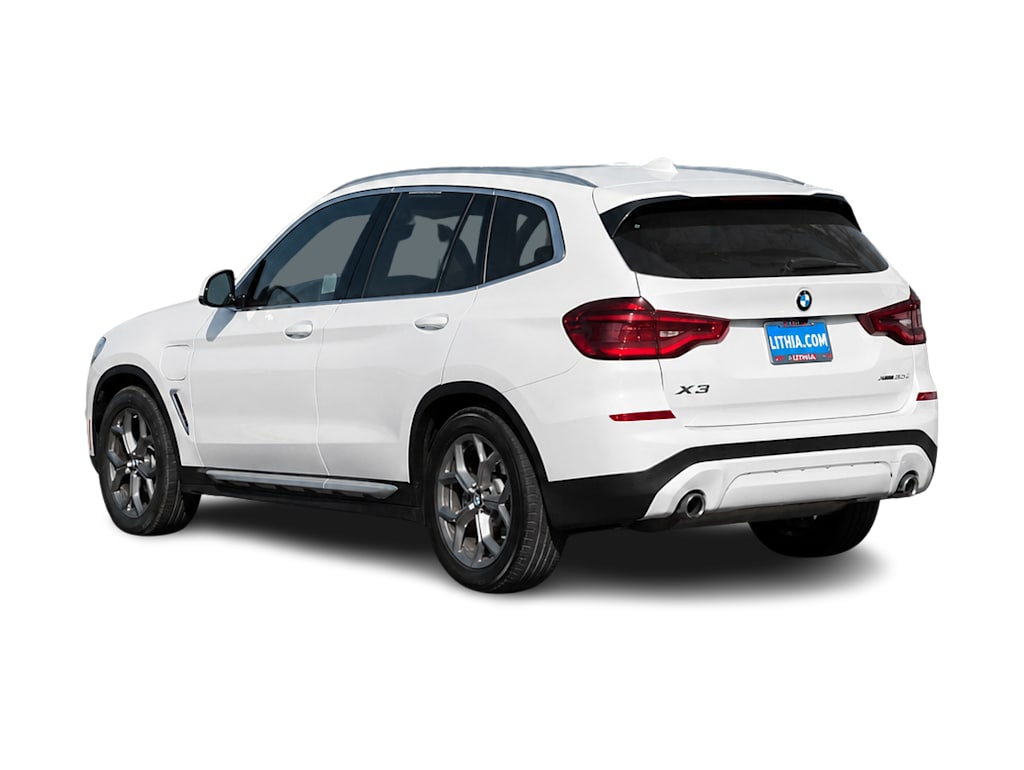 Thumbnail: 2021 BMW X3 - 3