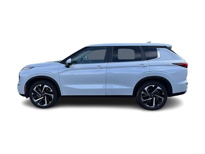 2024 Mitsubishi Outlander SE 3