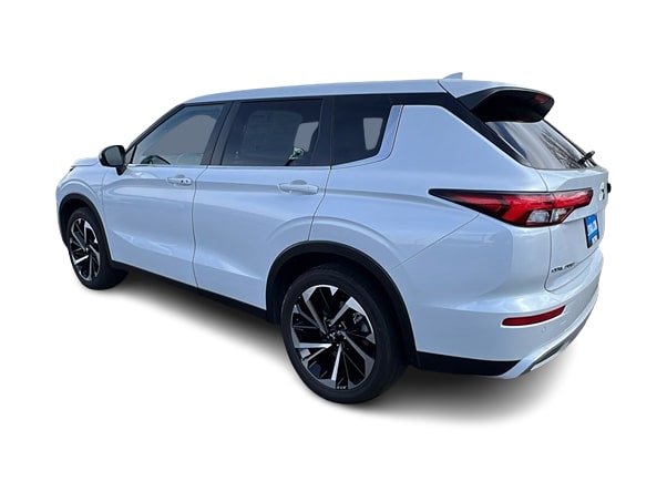 2024 Mitsubishi Outlander SE 4