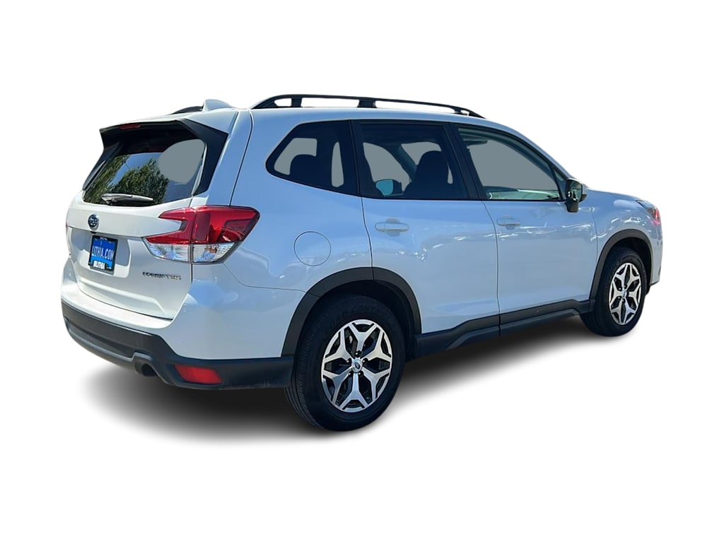 Thumbnail: 2022 Subaru Forester - 22