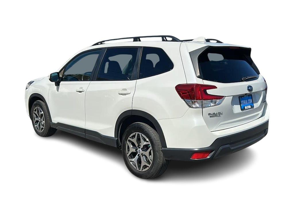 Thumbnail: 2022 Subaru Forester - 4