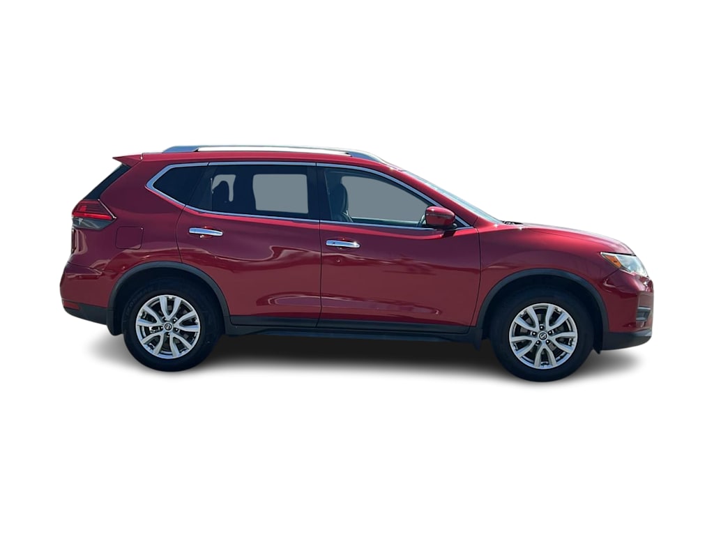 Thumbnail: 2017 Nissan Rogue - 21