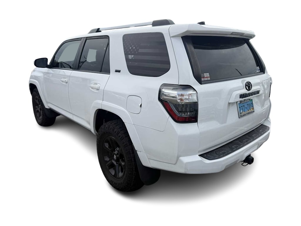 Thumbnail: 2019 Toyota 4Runner - 3