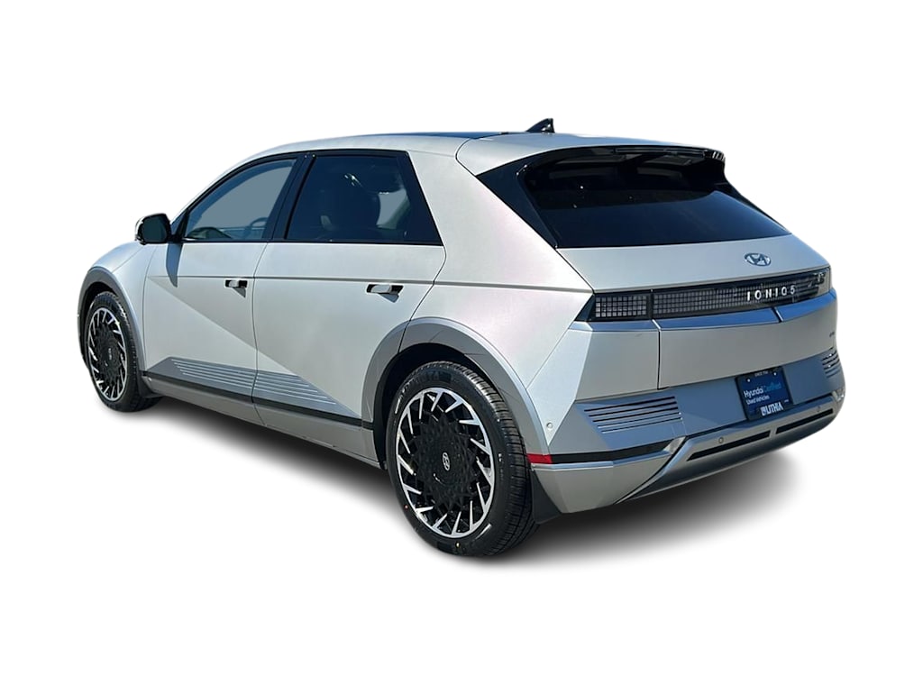 Thumbnail: 2023 Hyundai Ioniq 5 - 4