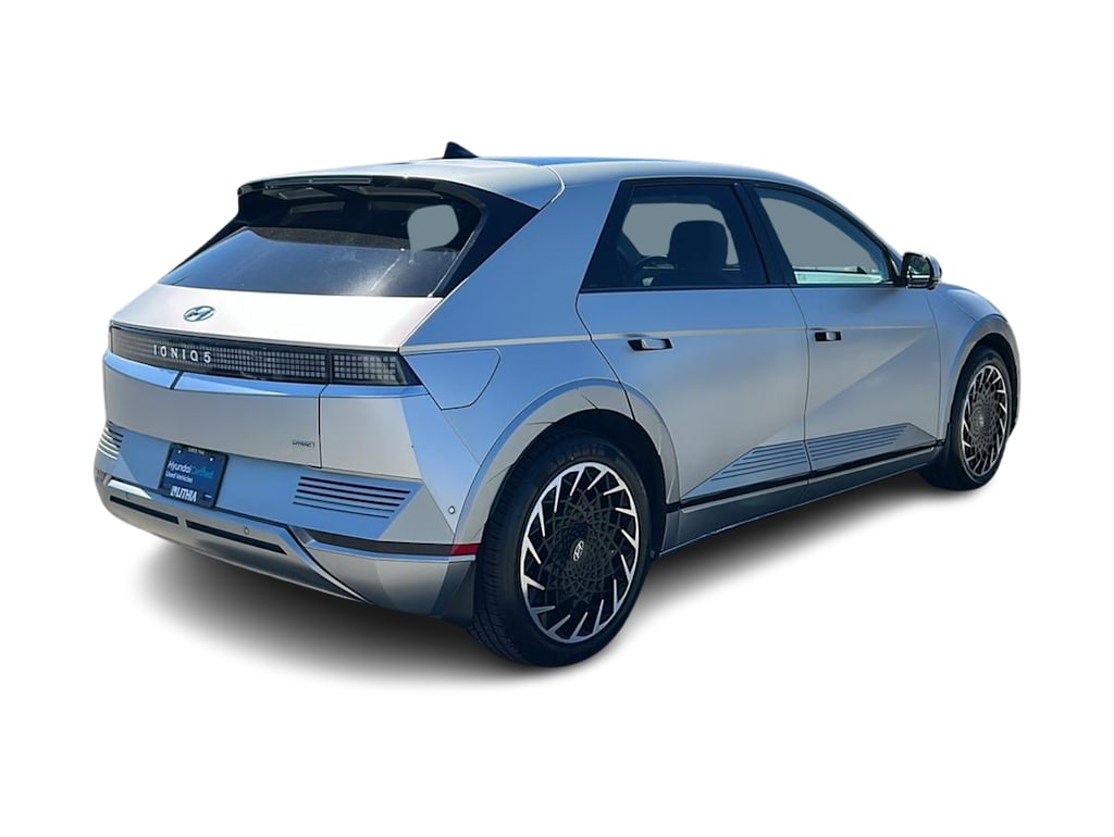 Thumbnail: 2023 Hyundai Ioniq 5 - 17
