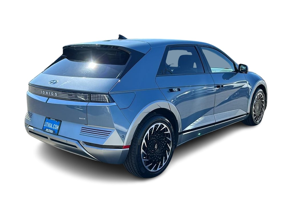 Thumbnail: 2023 Hyundai Ioniq 5 - 17