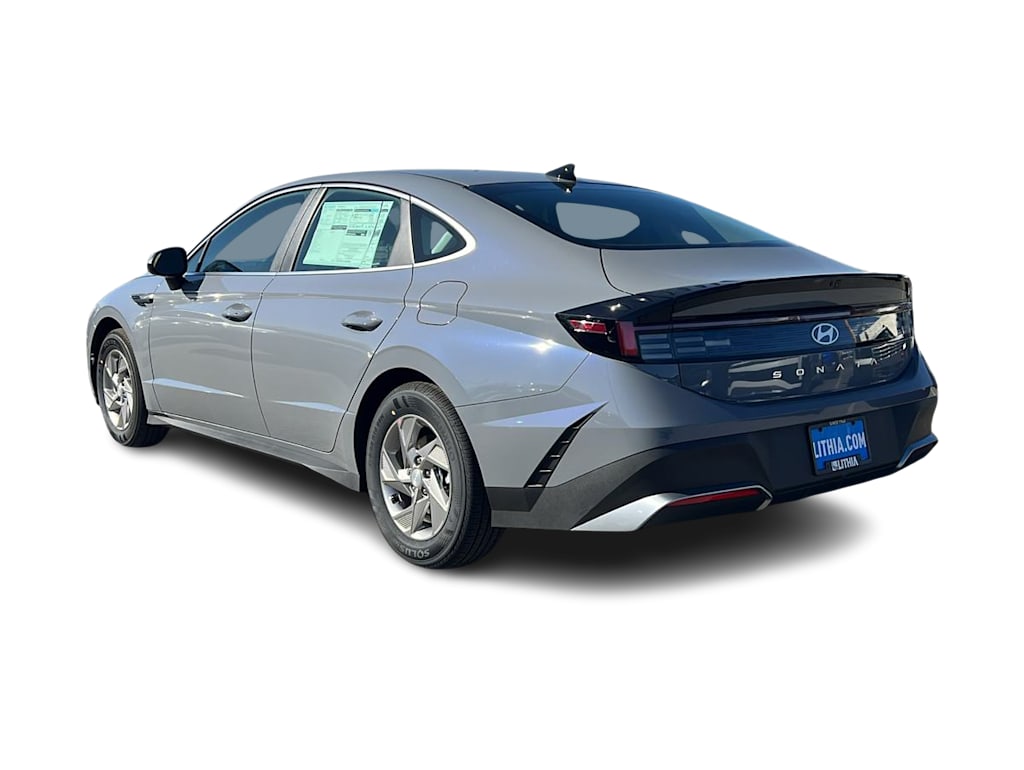 Thumbnail: 2026 Hyundai Sonata - 4