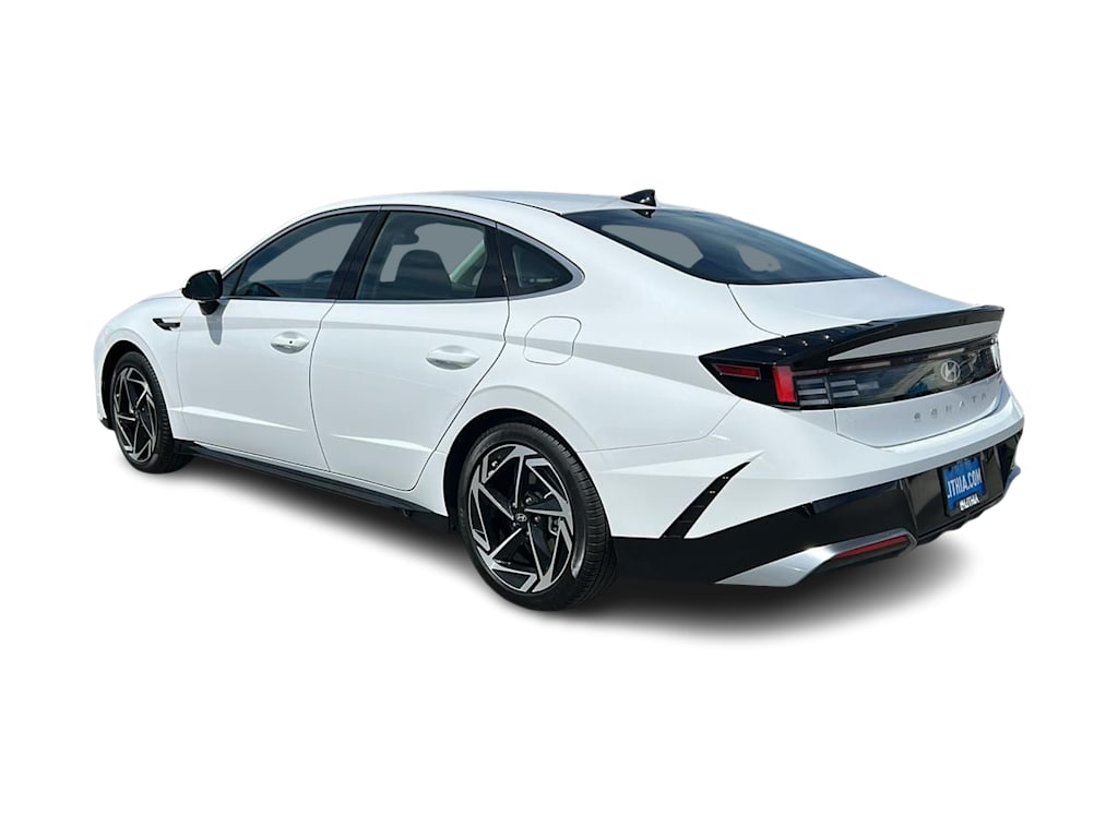 Thumbnail: 2026 Hyundai Sonata - 4