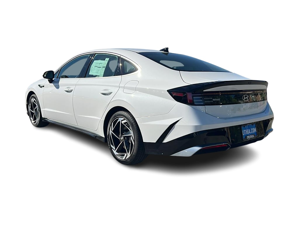 Thumbnail: 2026 Hyundai Sonata - 4