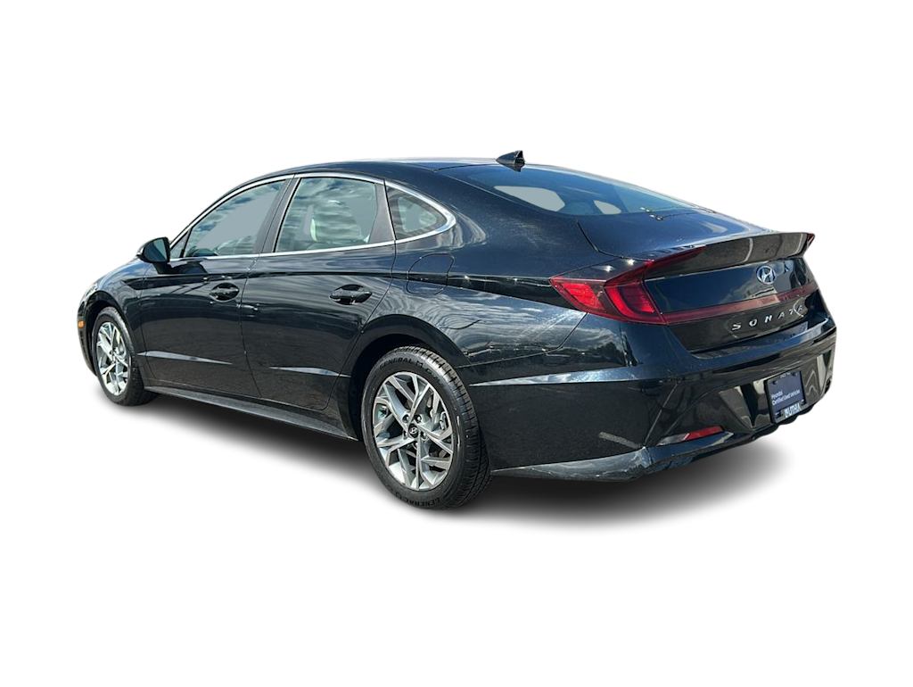 Thumbnail: 2023 Hyundai Sonata - 4