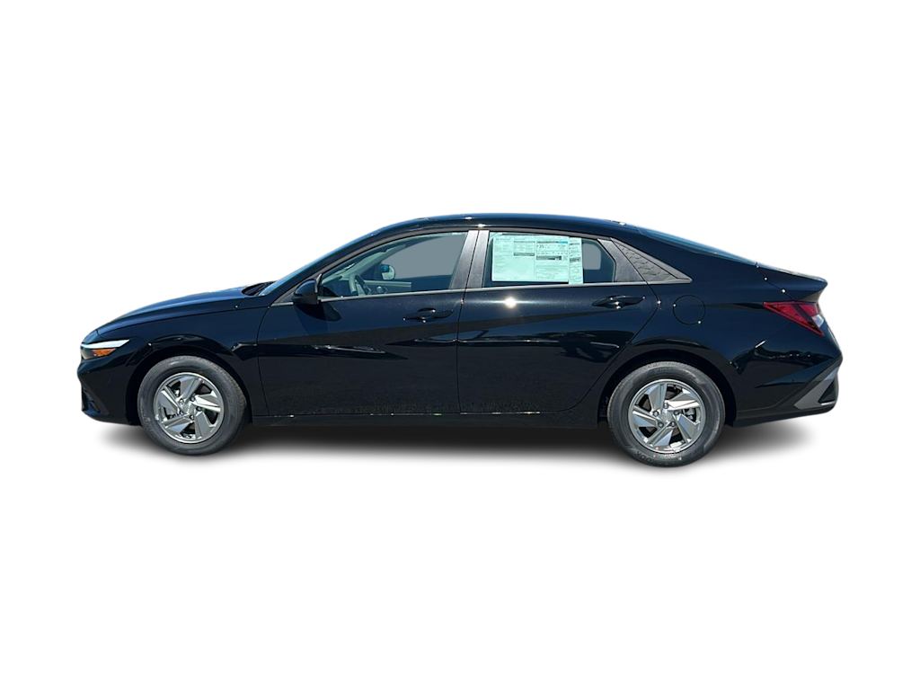 Thumbnail: 2026 Hyundai Elantra - 3