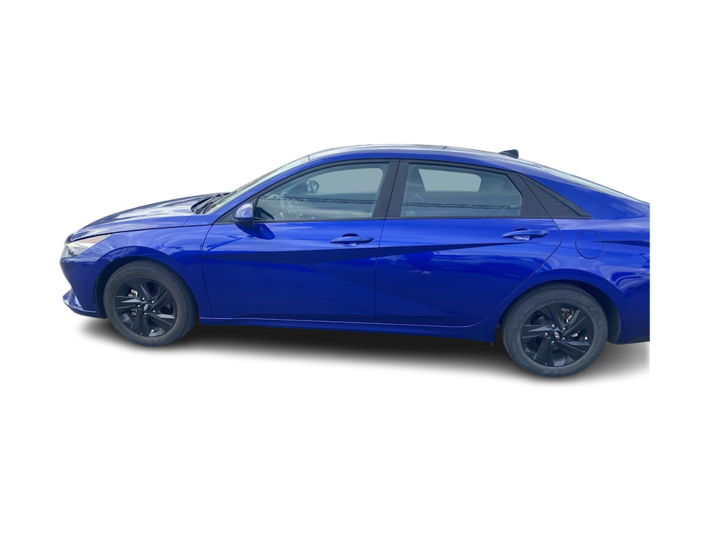 Thumbnail: 2023 Hyundai Elantra - 3