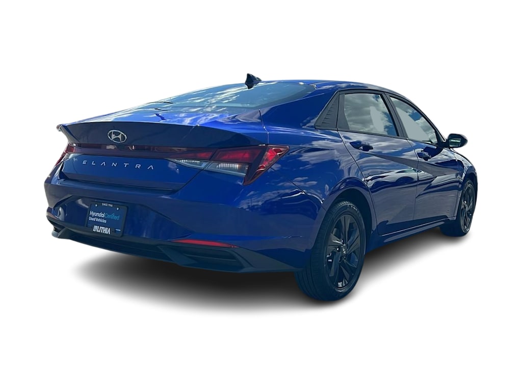 Thumbnail: 2023 Hyundai Elantra - 22